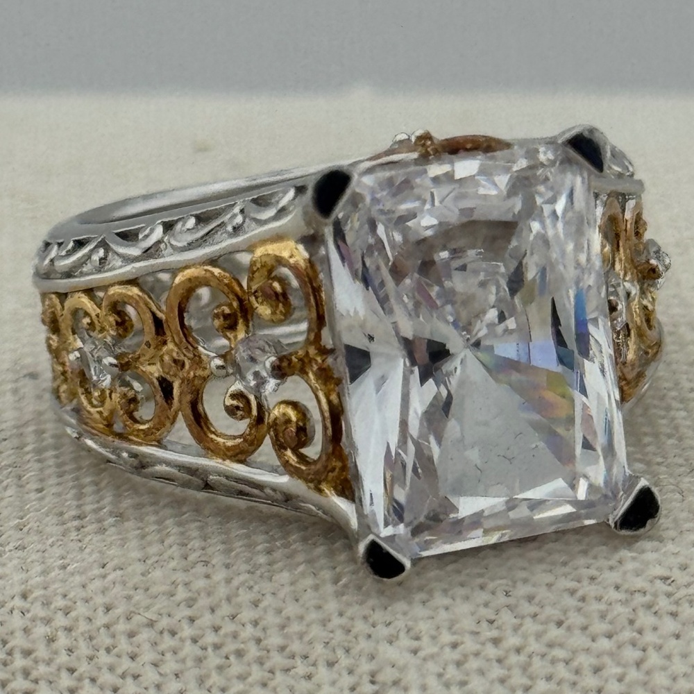 Sterling Silver Signed Clear Stone Ring Size 9